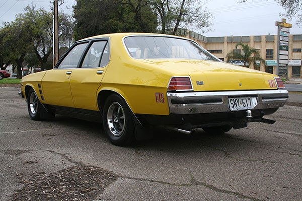 Holden Hj Monaro